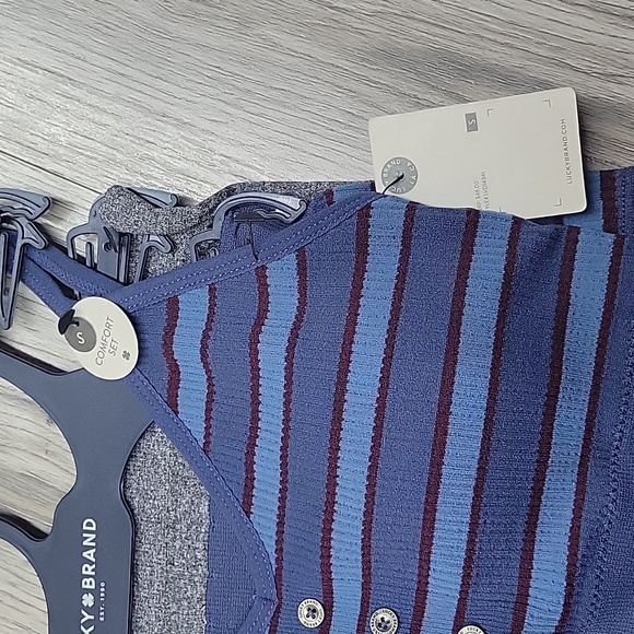 LUCKY BRAND SET. - Picture 3 of 7